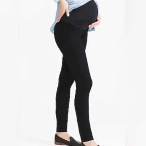 Loft black, maternity jeans, size 6 petite - Picture 5 of 5